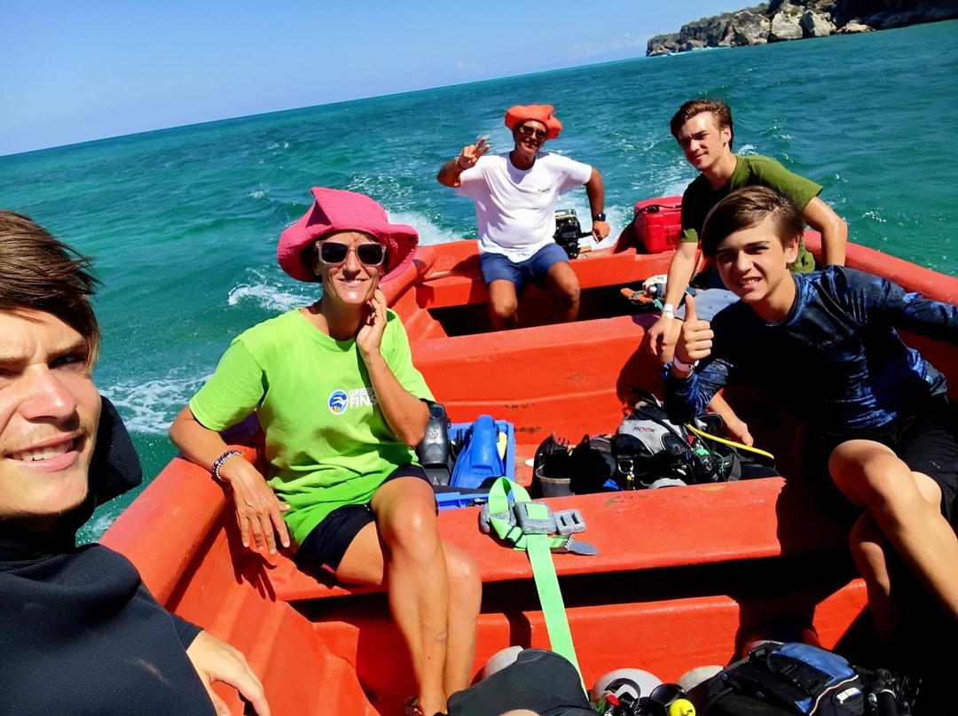 Buceo Pedernales-Pedernales必去景点