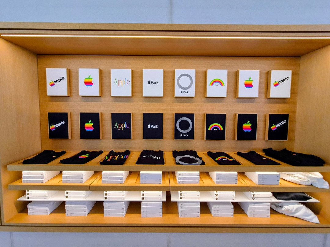 Apple Park Visitor Center-库柏蒂诺必去景点