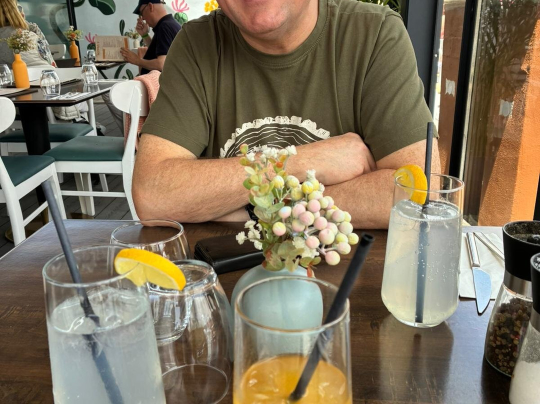 Nonna's Rooftop Pizzabar