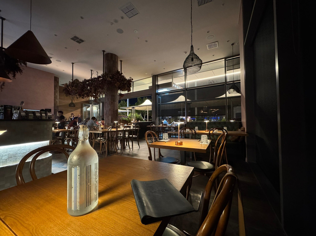 The Argyle Bar & Restaurant