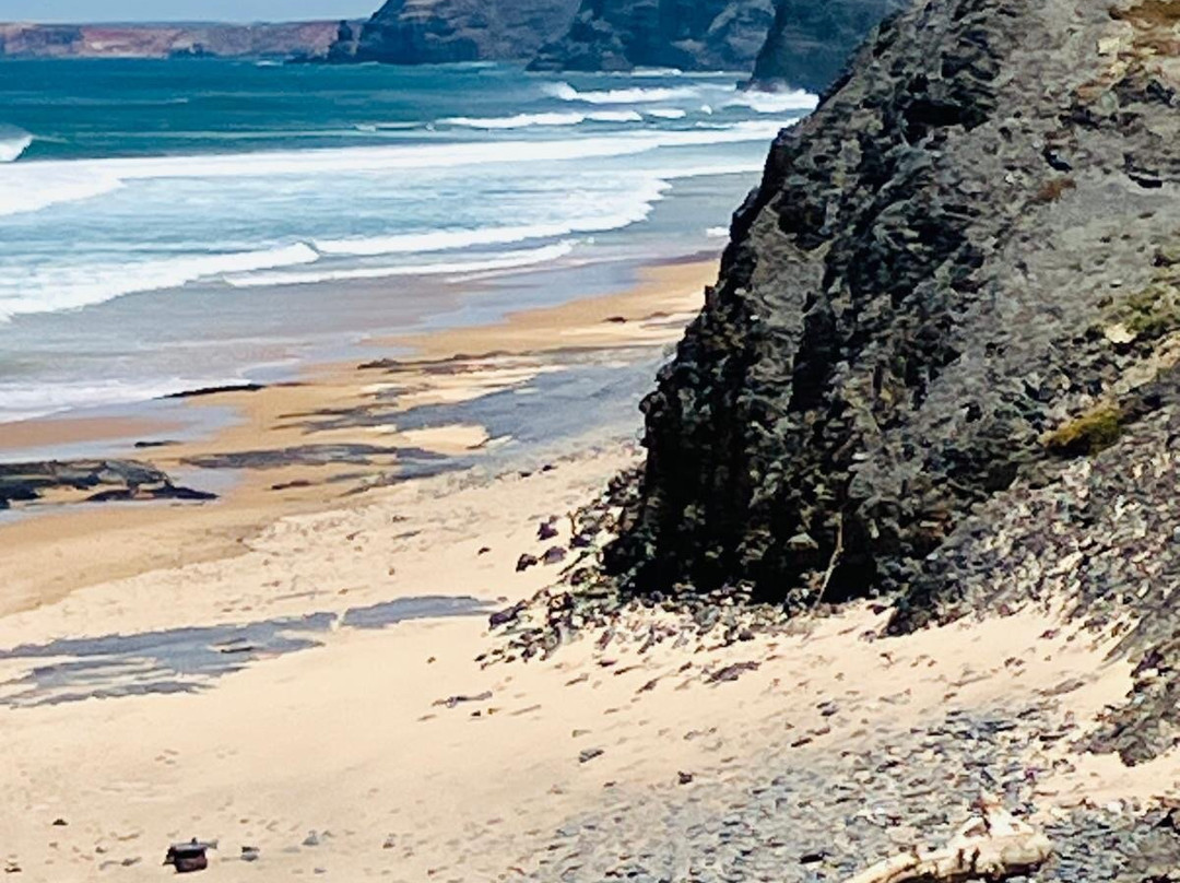 Praia da Cordoama-Vila do Bispo必去景点