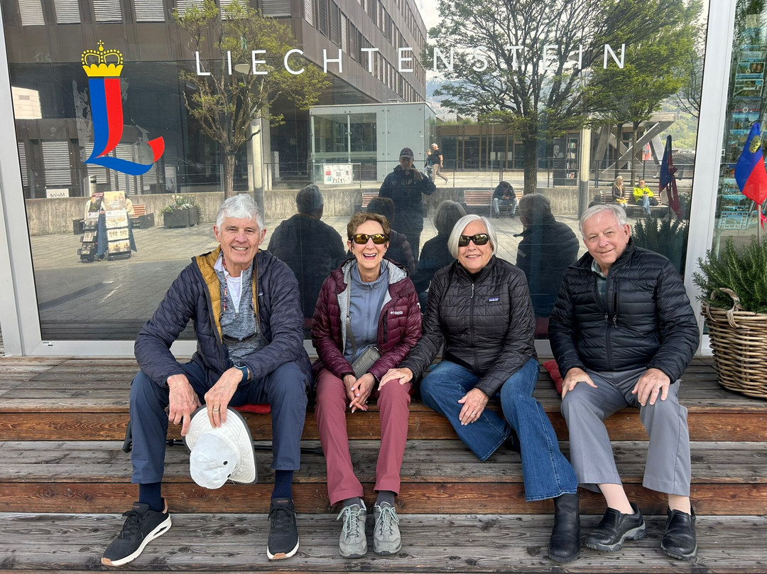 Typically Swiss Tours-卢塞恩必去景点