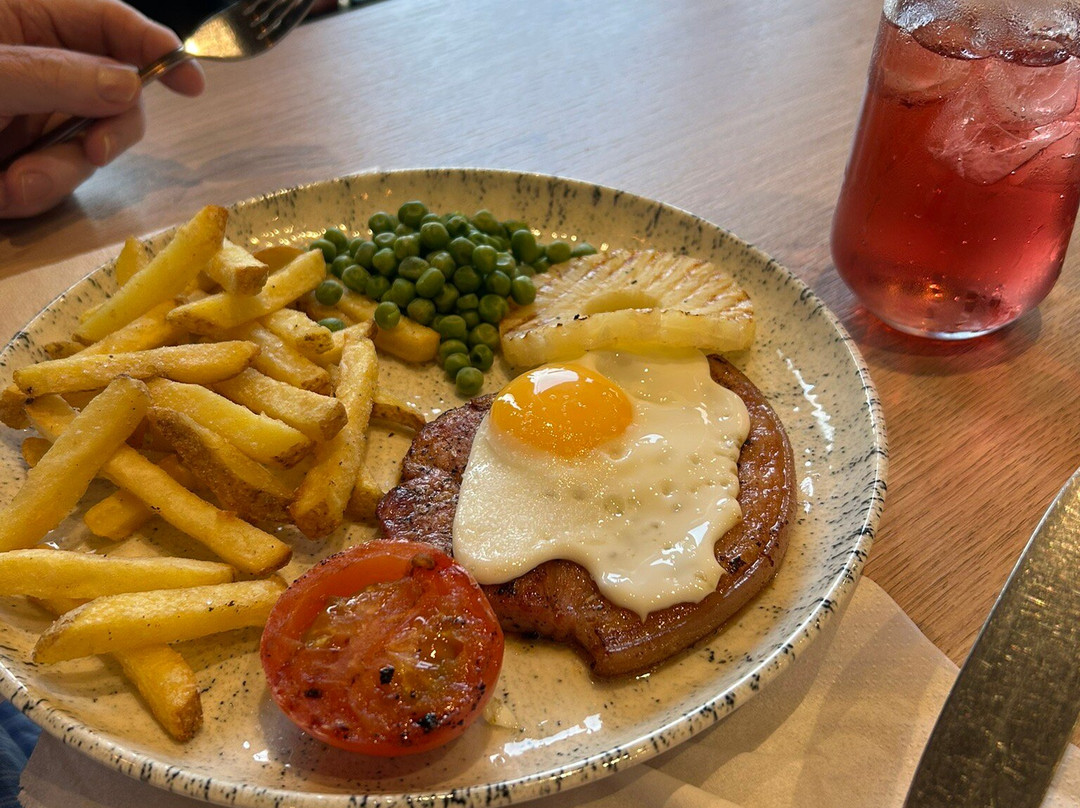 Premier Inn Saffron Walden主图