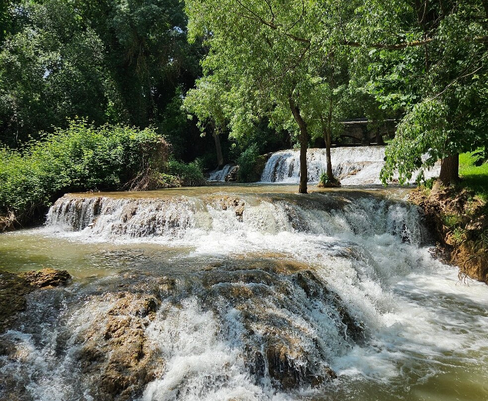 Monasterio De Piedra主图