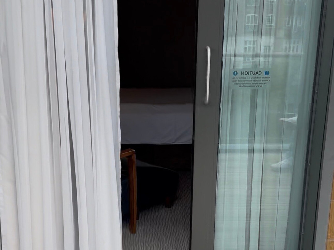 Holiday Inn 伦敦宾福特锁主图