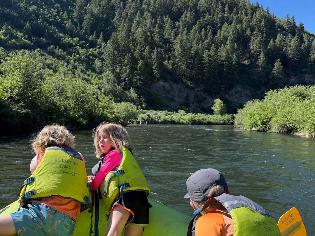 Pro Rafting Tours-普若佛必去景点