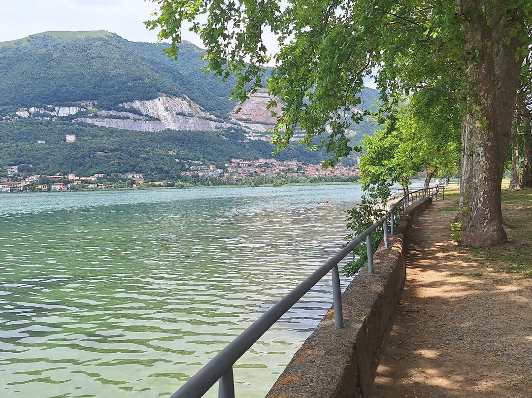 Lago di Pusiano-Bosisio Parini必去景点