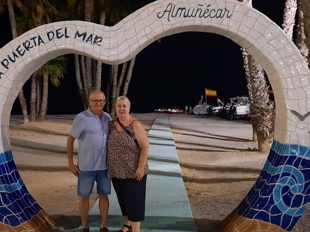Puerta Del Mar Beach-阿尔穆涅卡尔必去景点