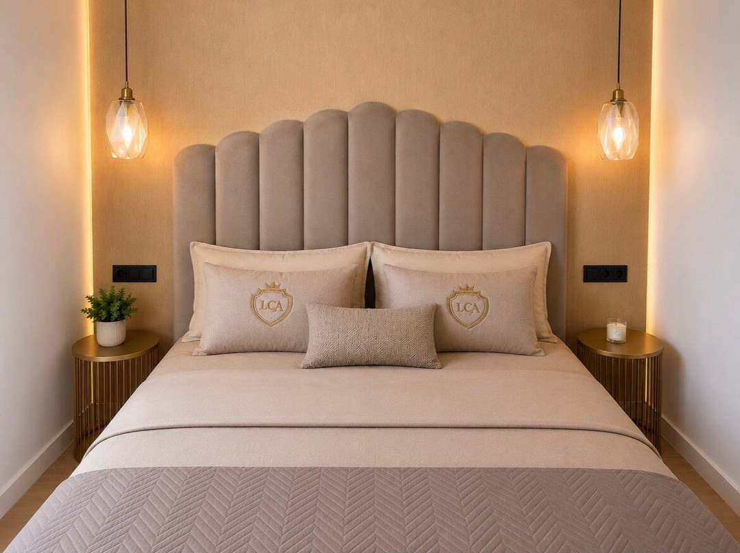 Luxury Cubelles Aparthotel