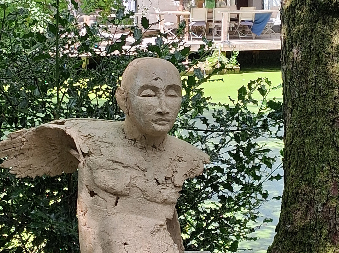 Hannah Peschar Sculpture Garden-Ockley必去景点