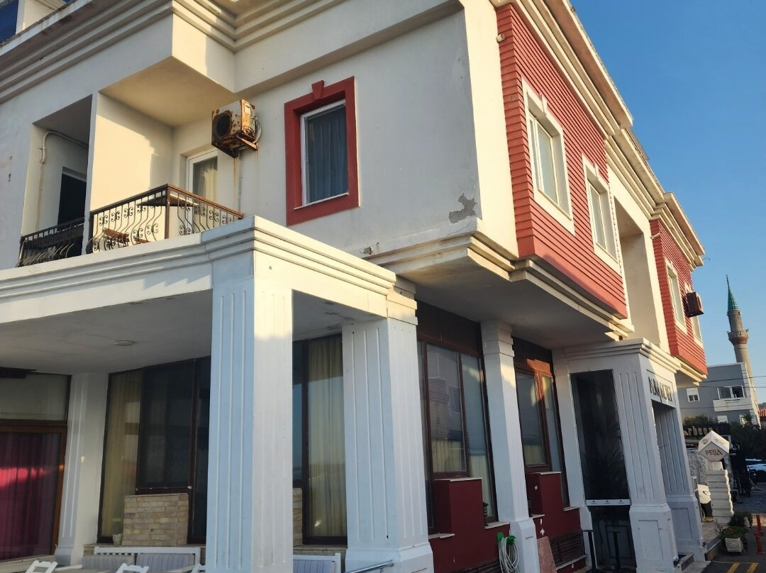乌尔拉珍珠酒店主图