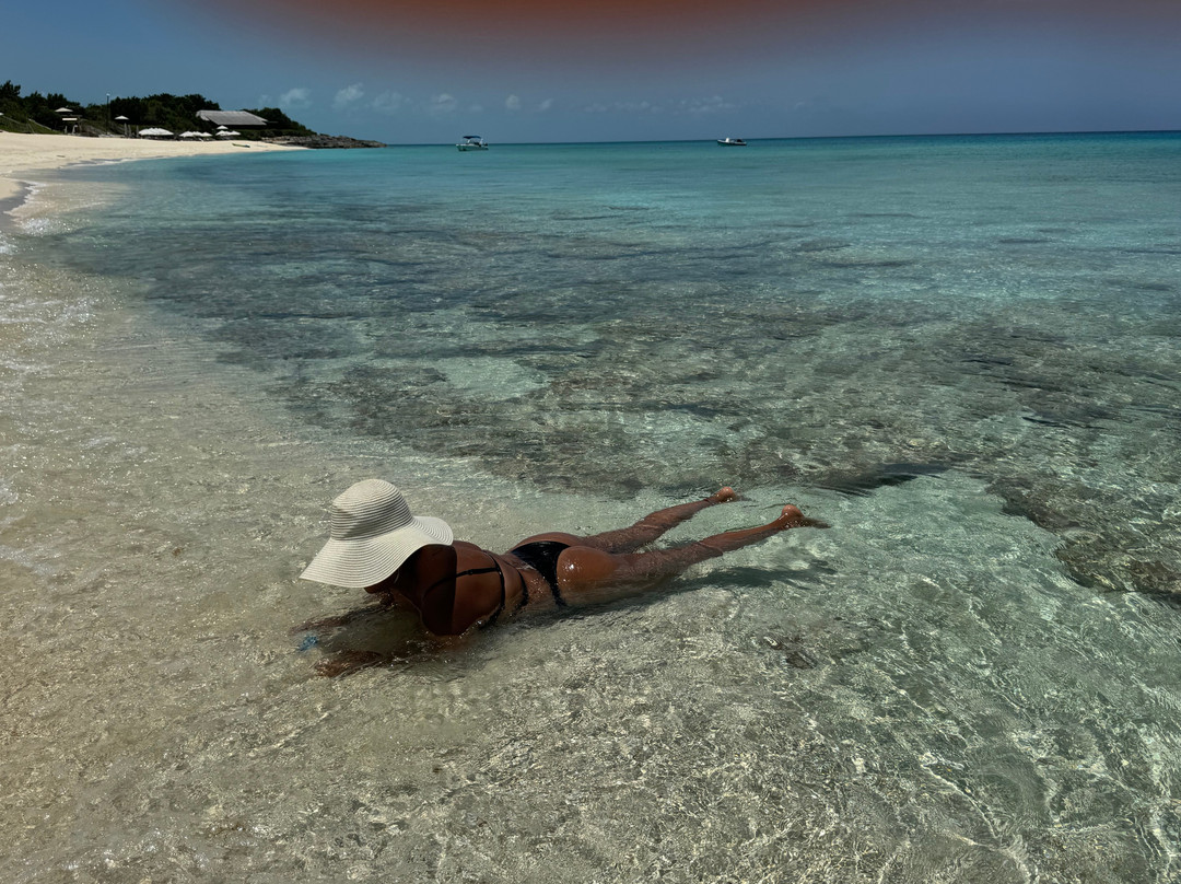 Malcolm's Road Beach-普罗维登西亚莱斯必去景点
