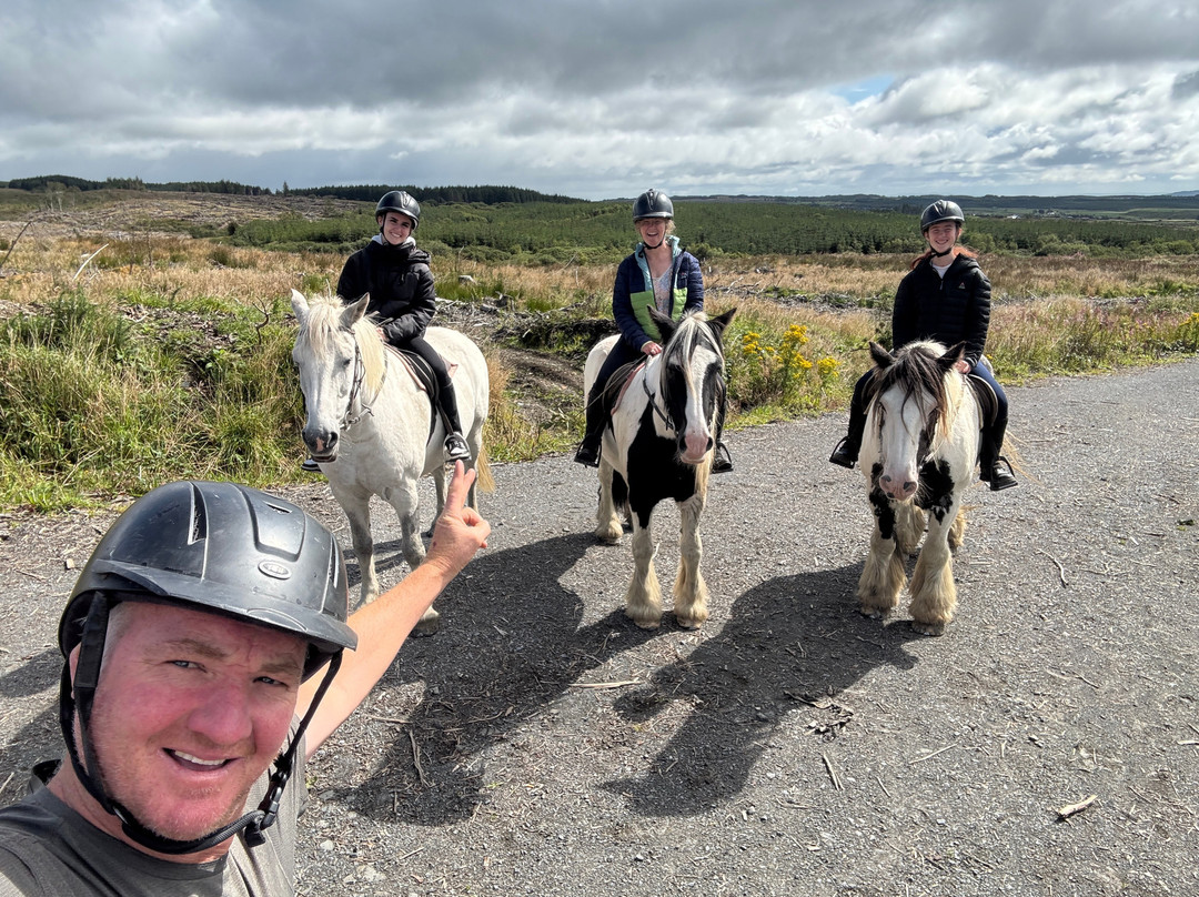 Mountain View Horse Riding Centre-Lisdoonvarna必去景点