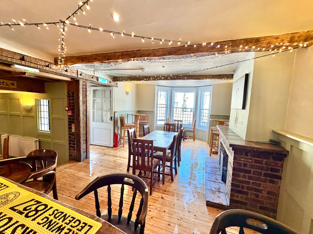 Godmanchester餐馆和美食-The Black Bull Godmanchester
