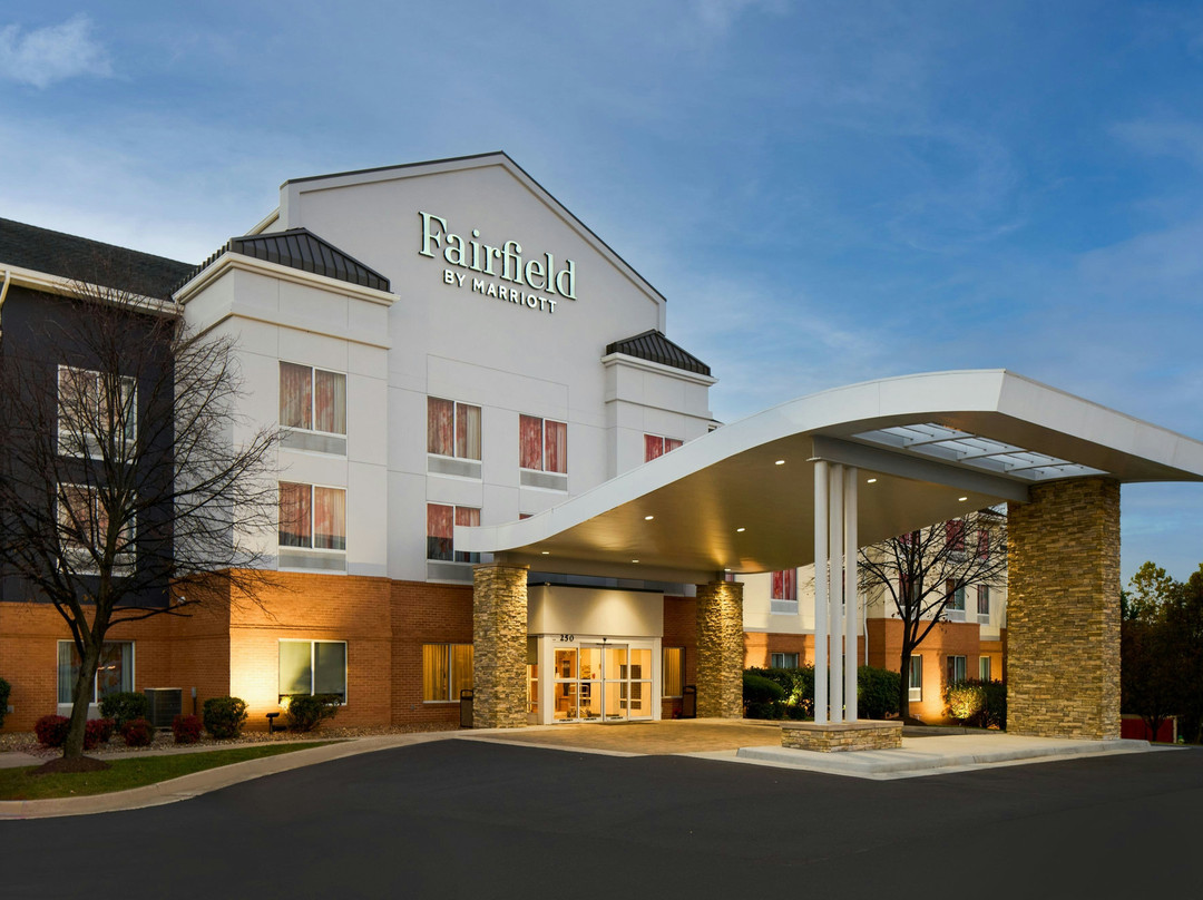 Stephens City酒店住宿-Fairfield by Marriott Inn & Suites Winchester
