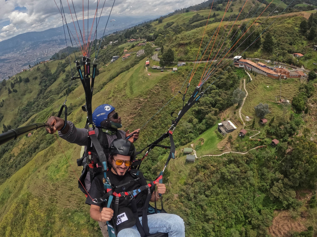 Parapente Zona De Vuelo-San Felix必去景点