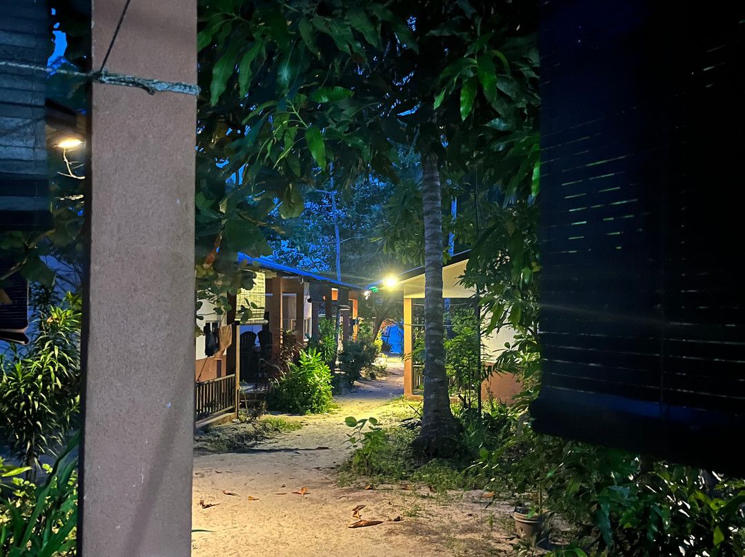 泡泡潜水度假旅馆主图