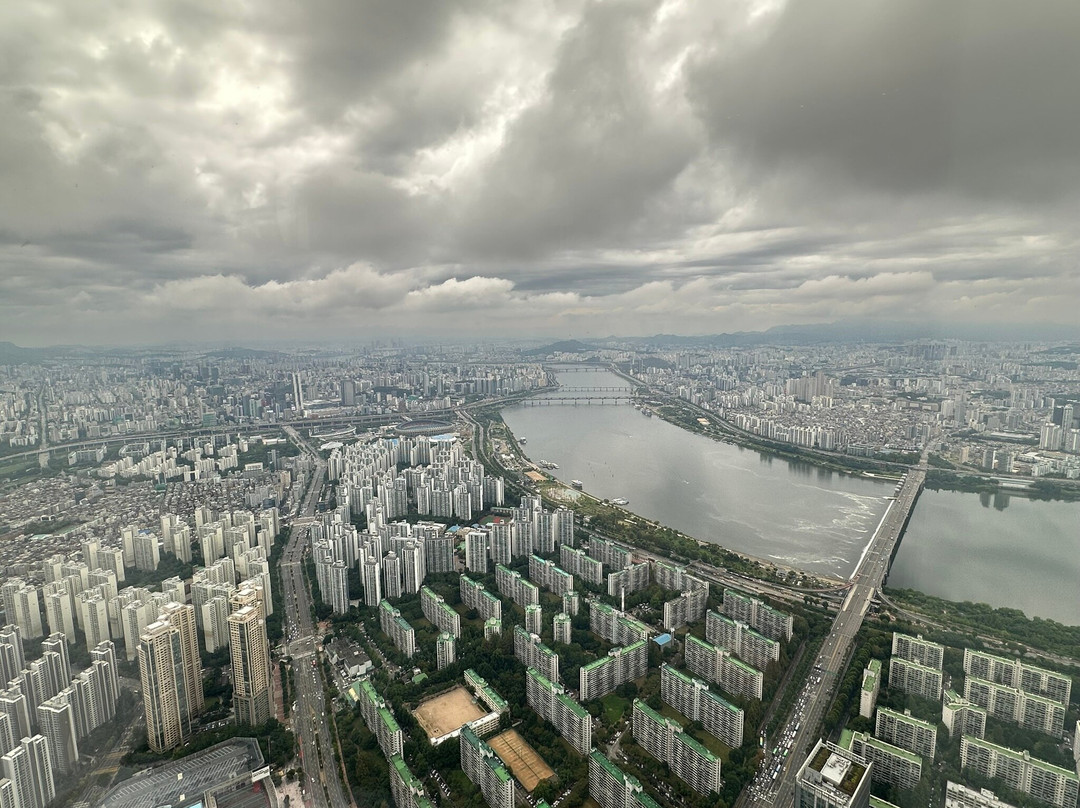 Lotte World Tower & Mall-首尔必去景点