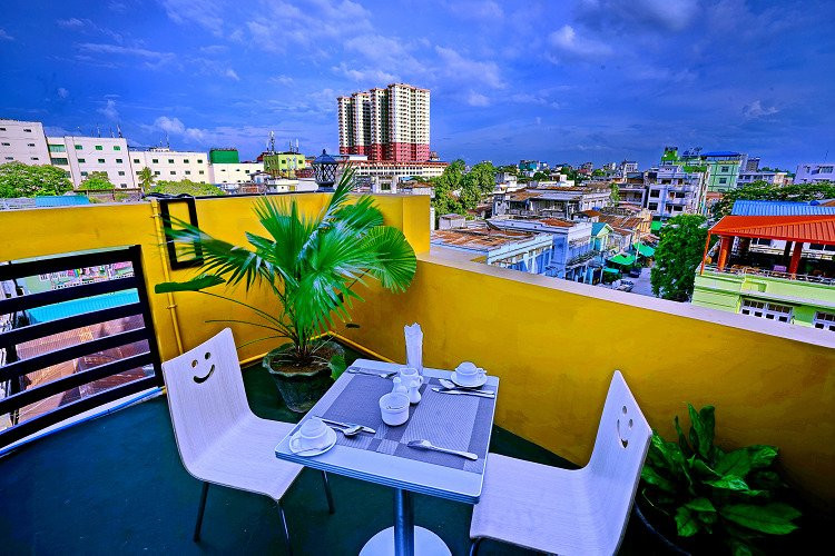 Hotel Aurora