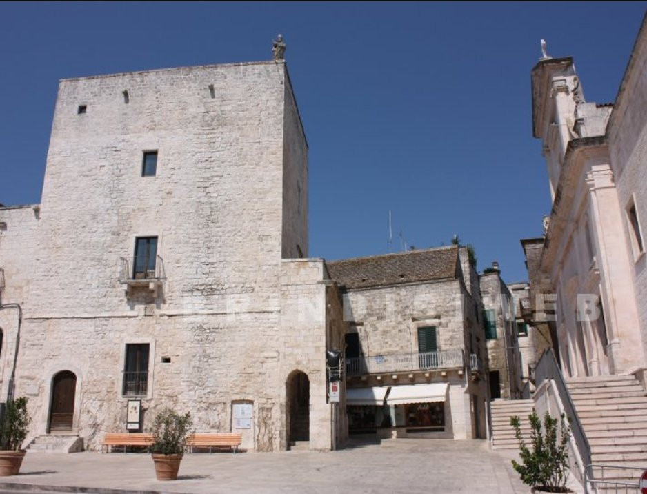 Torre Civica Normanno Sveva景点图片