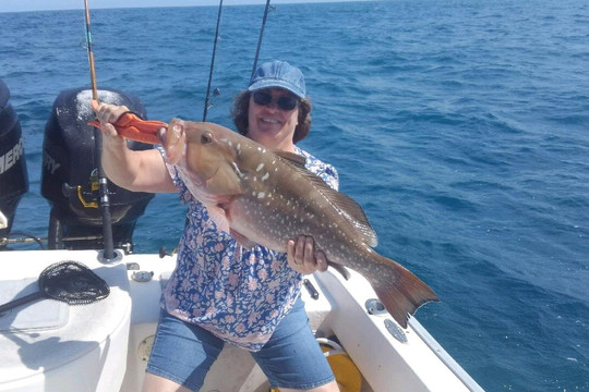 Salty Dog Charters-马德拉海滩必去景点