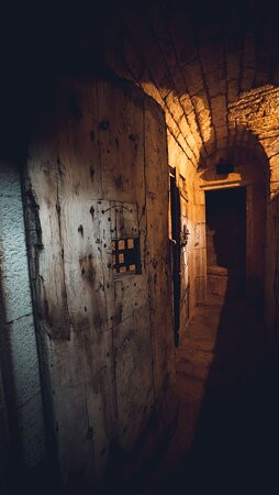 Prisons Royales-Saint-Amour必去景点