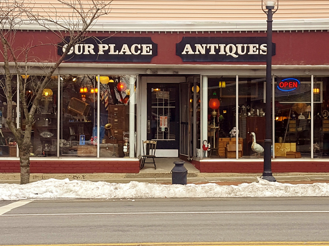 Our Place Antiques景点图片