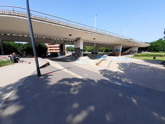 Skatepark Hooiplaats-亨克必去景点