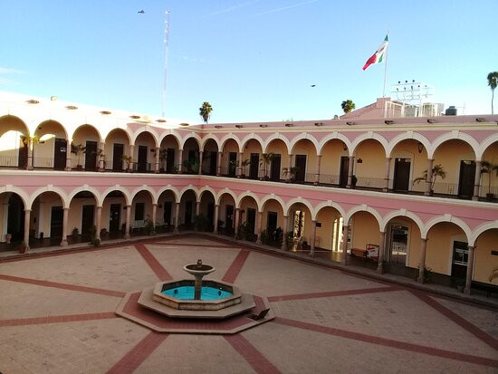 Palacio Municipal-El Fuerte必去景点