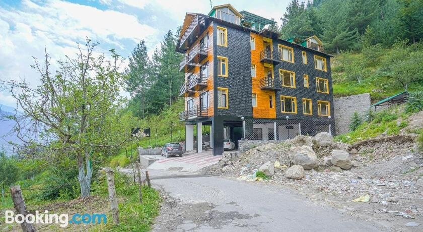 FabHotel Black Magic