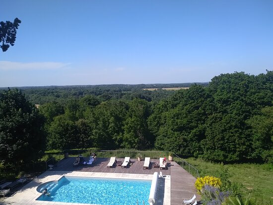 Le Château Des Forges主图