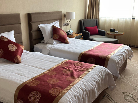 正定华阳假日酒店主图