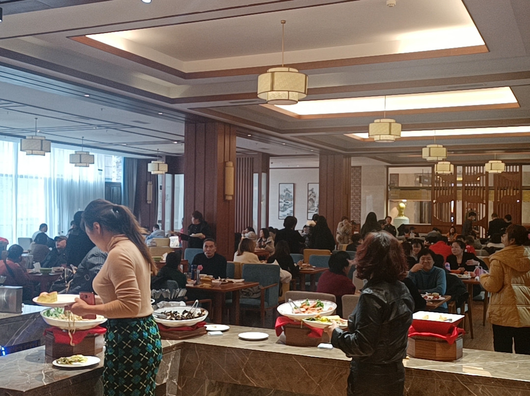 齐河阿尔卡迪亚国际温泉酒店主图