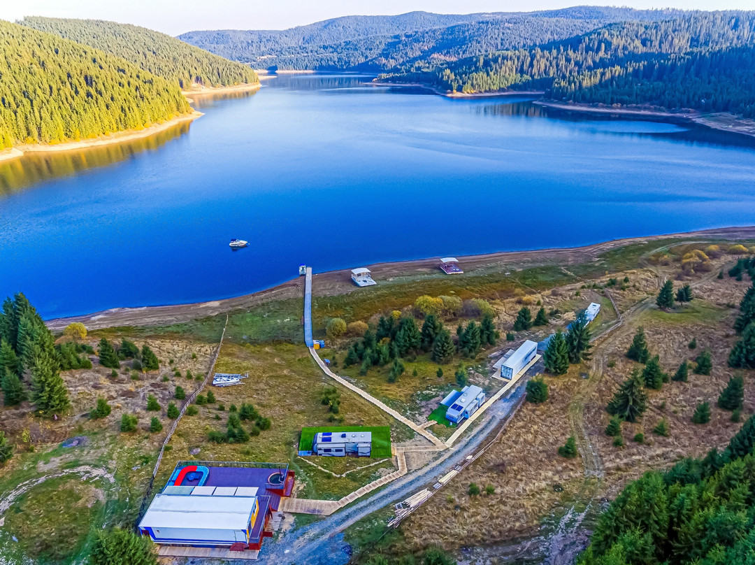 RV Lake - Beliș Camper