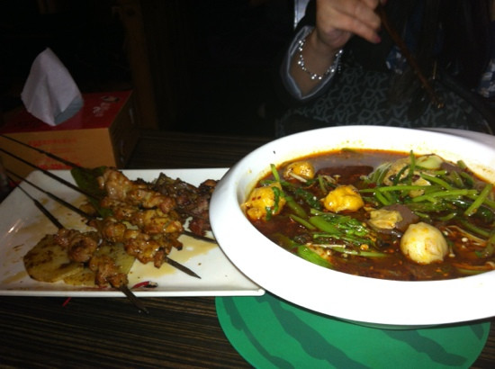 串姐客栈(铁百店)