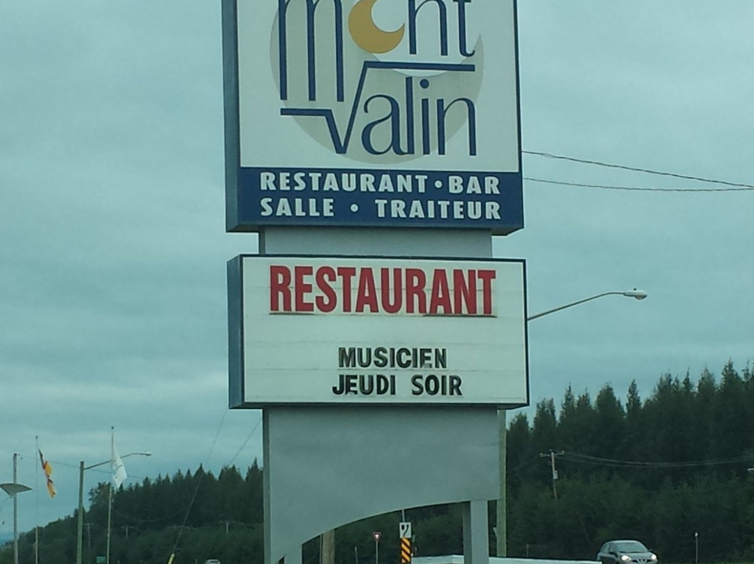 Hotel Mont-Valin主图