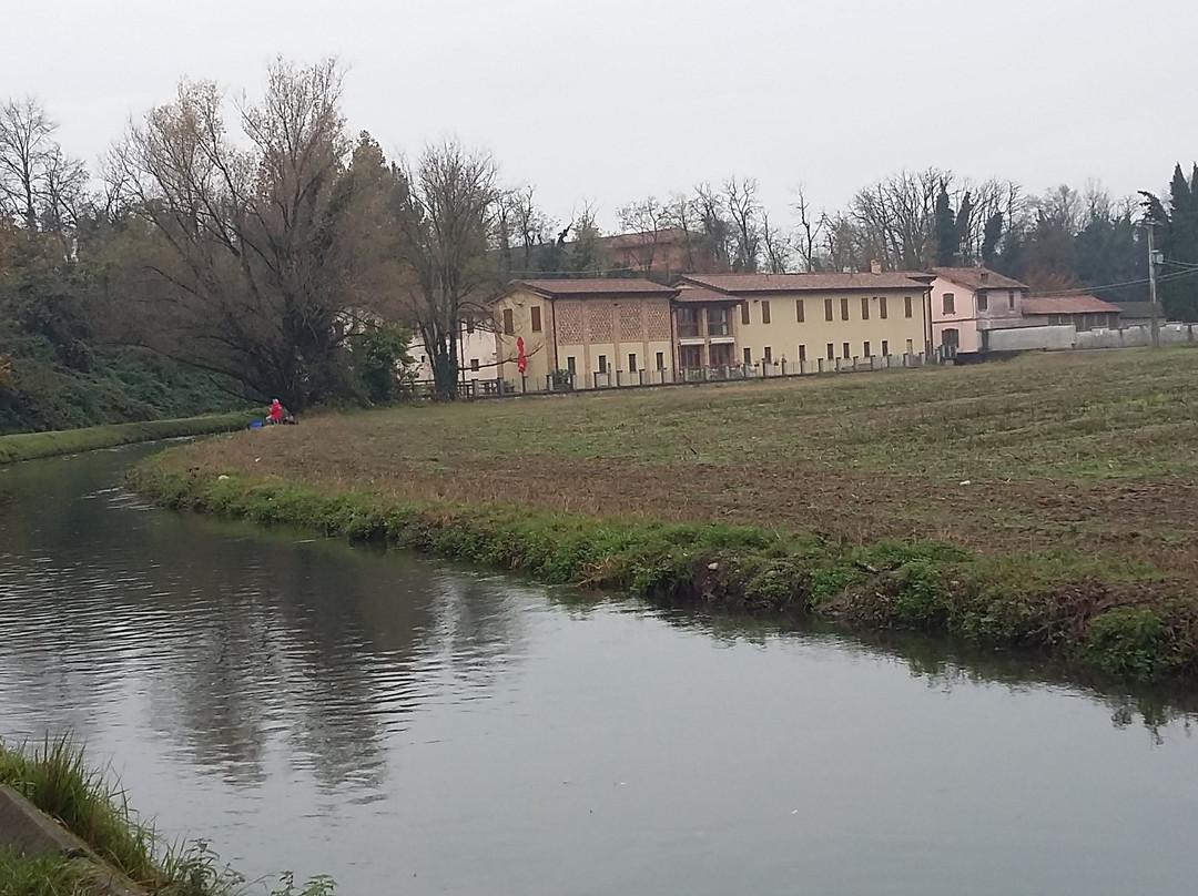 Pumenengo餐馆和美食-Molino da basso