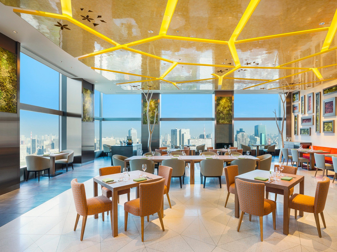 オールデイ ダイニング オアシス ガーデン