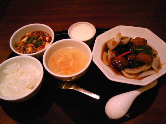 謝朋殿 越谷レイクタウン店