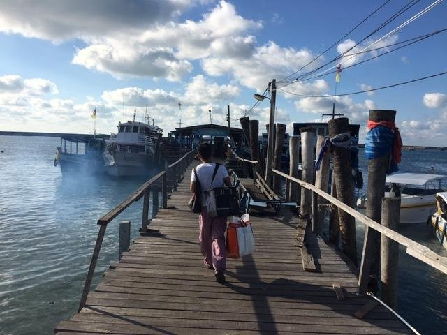 Ban Phe旅游景点-Nuan Thip Market