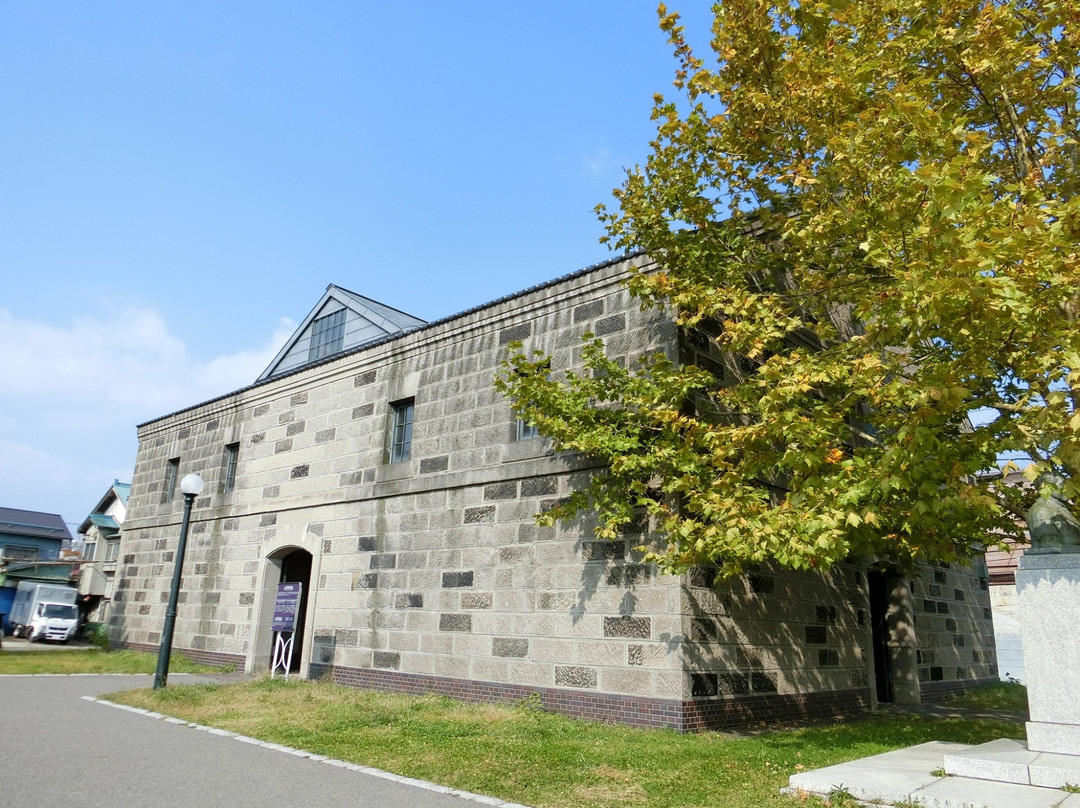 Former Nippon Sekiyu Warehouse-小樽市必去景点