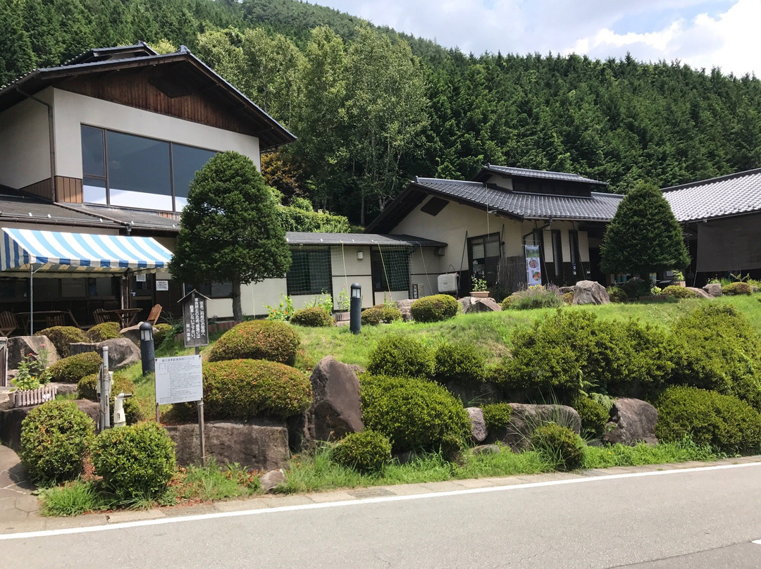 Tsuzumigawa Hot Spring-山梨市必去景点