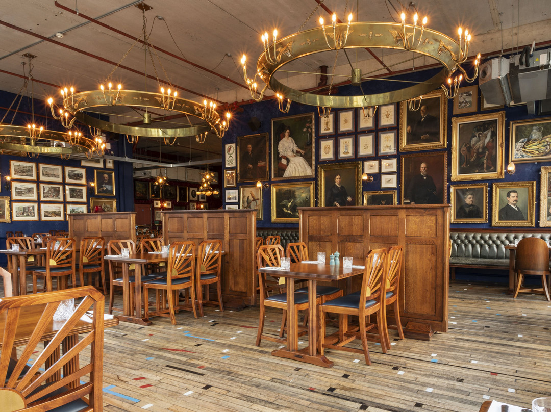 Cosy Club