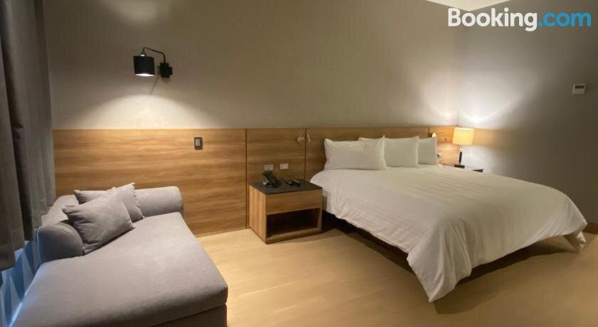 RIVI Grand Hotel主图