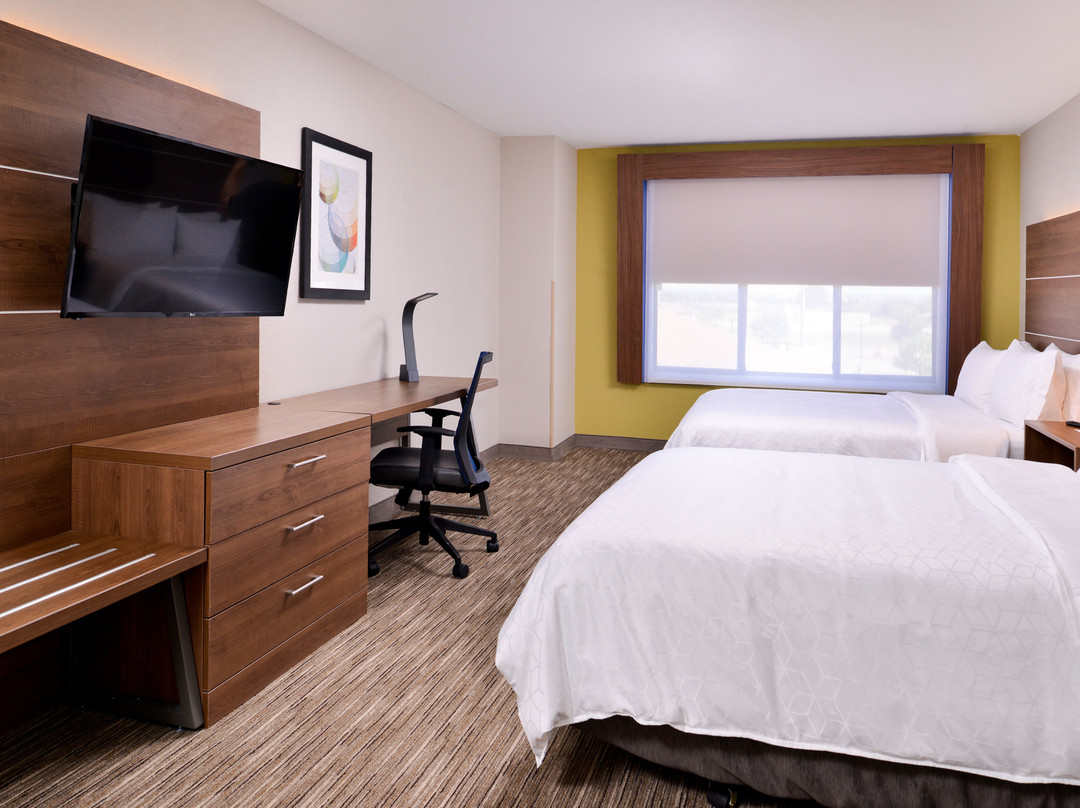 Holiday Inn Express & Suites Selma by IHG主图