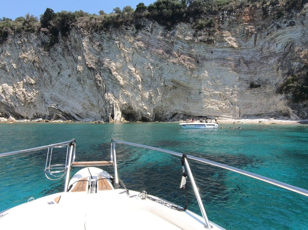 Krorëza Bay/ Boat Trip& BBQ