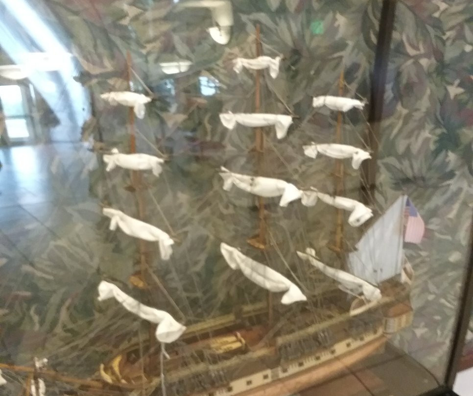 海洋海岸旅馆&套房酒店主图