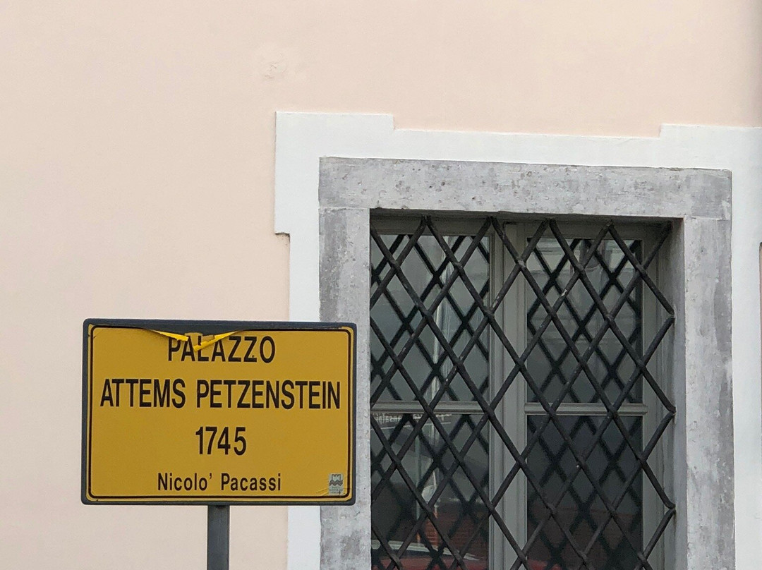 Palazzo Attems Petzenstein景点图片