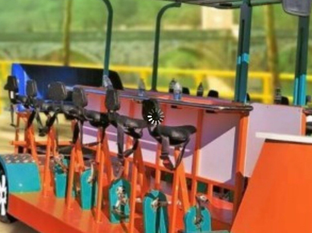 Pedal bike tour of old town Scottsdale and Tempe-斯科茨代尔必去景点