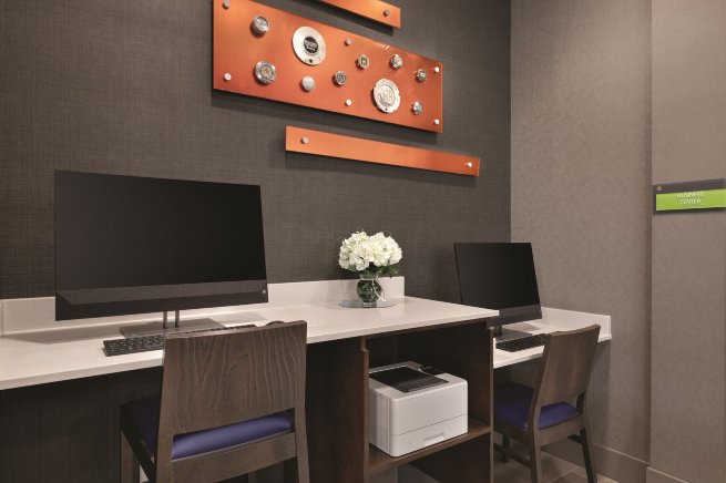 布拉塞尔顿拉昆塔温德姆套房酒店-官方